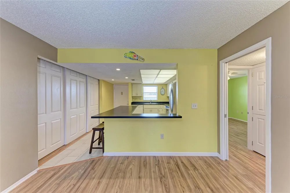 3983 MACEACHEN BOULEVARD #434 Sarasota, FL 34233