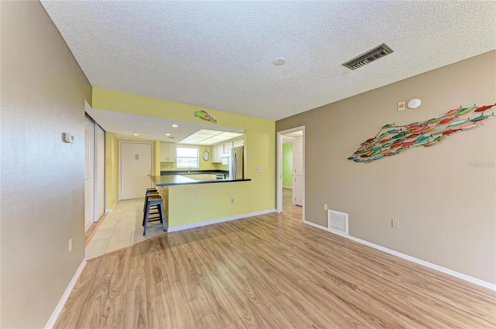 3983 MACEACHEN BOULEVARD #434 Sarasota, FL 34233