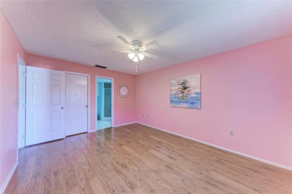 3983 MACEACHEN BOULEVARD #434 Sarasota, FL 34233