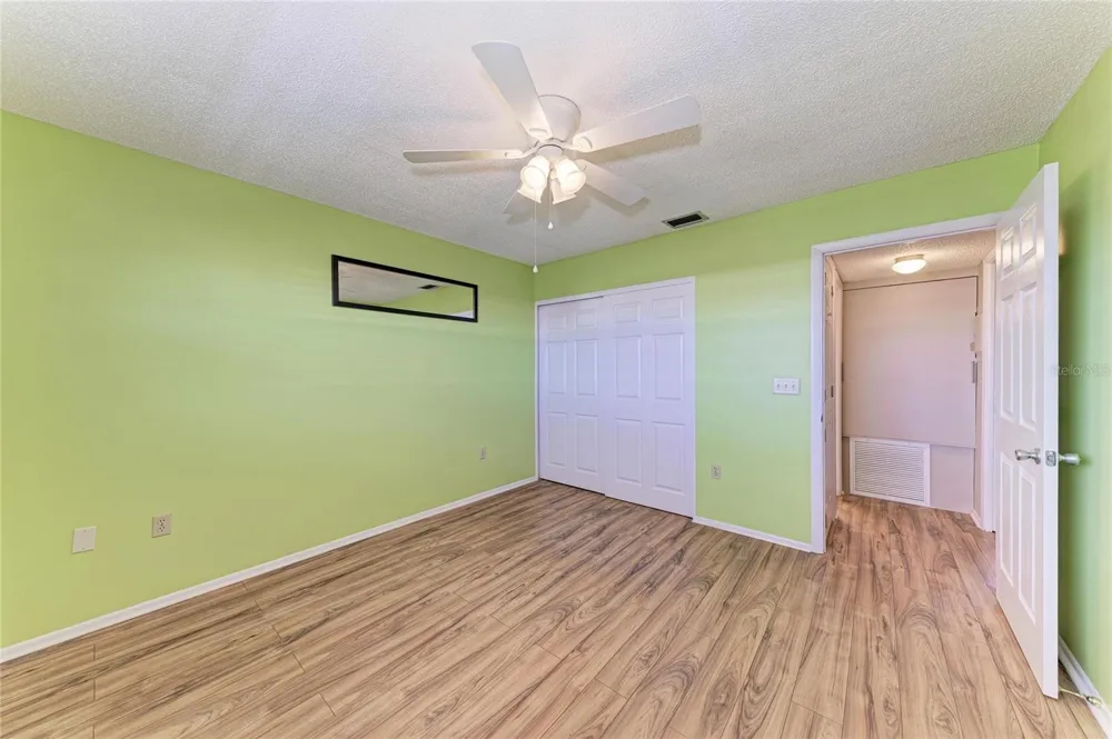 3983 MACEACHEN BOULEVARD #434 Sarasota, FL 34233