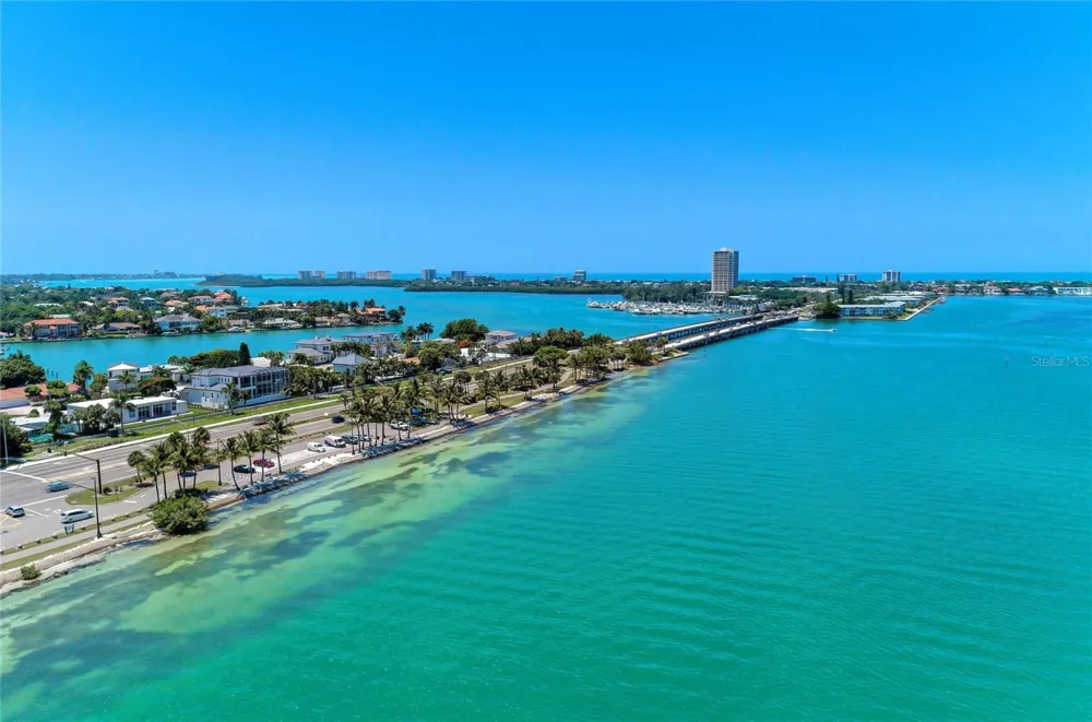 3983 MACEACHEN BOULEVARD #434 Sarasota, FL 34233
