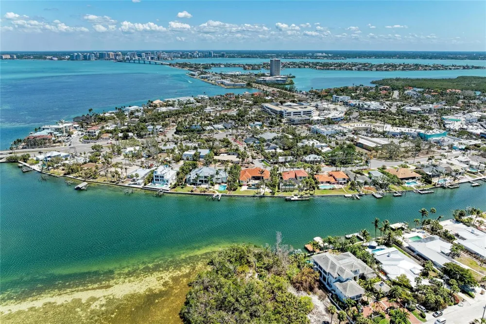3983 MACEACHEN BOULEVARD #434 Sarasota, FL 34233