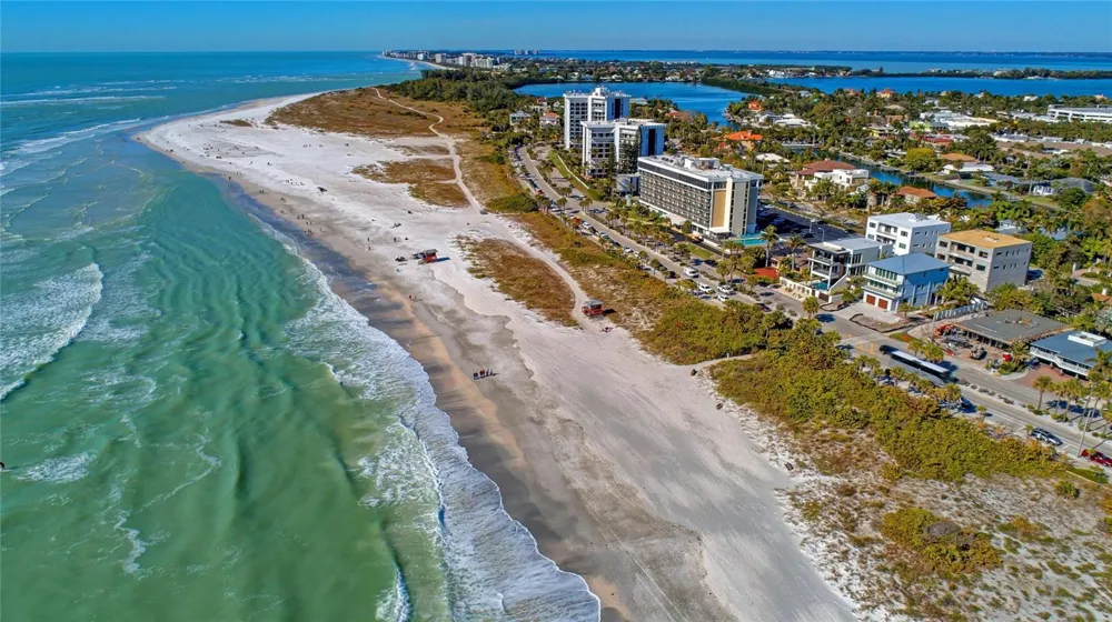 3983 MACEACHEN BOULEVARD #434 Sarasota, FL 34233