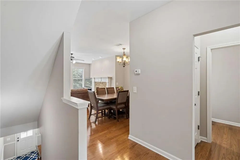 503 Grove Field Court Suwanee, GA 30024