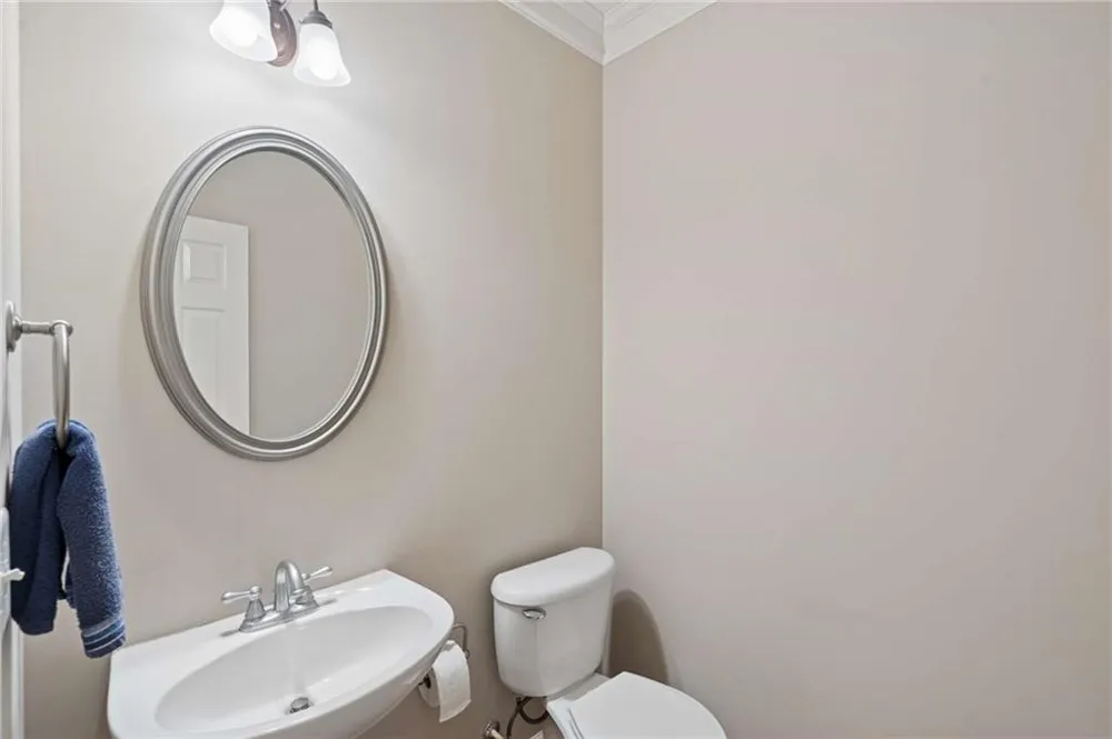 503 Grove Field Court Suwanee, GA 30024