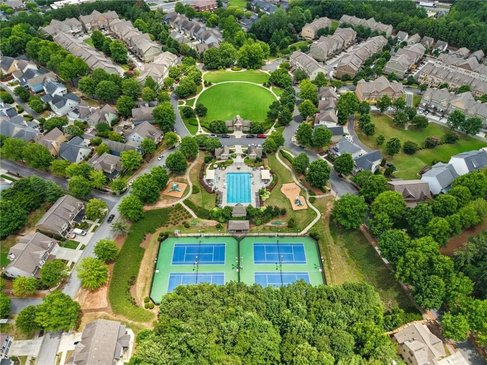 503 Grove Field Court Suwanee, GA 30024
