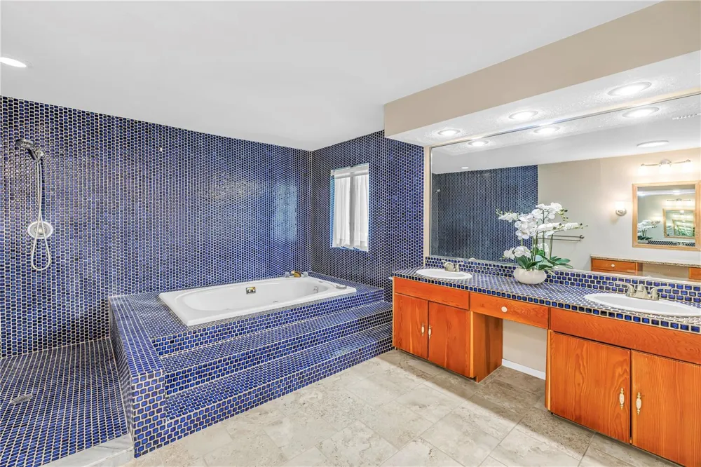 3000 HERON PLACE Clearwater, FL 33762