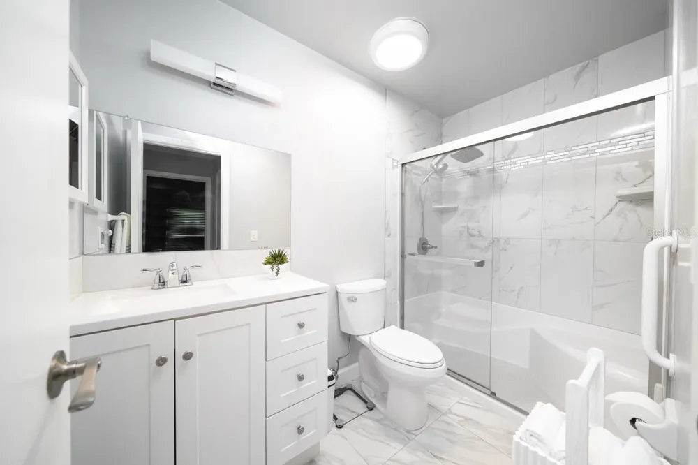 8235 BURGUNDY DRIVE #3 Pinellas Park, FL 33781