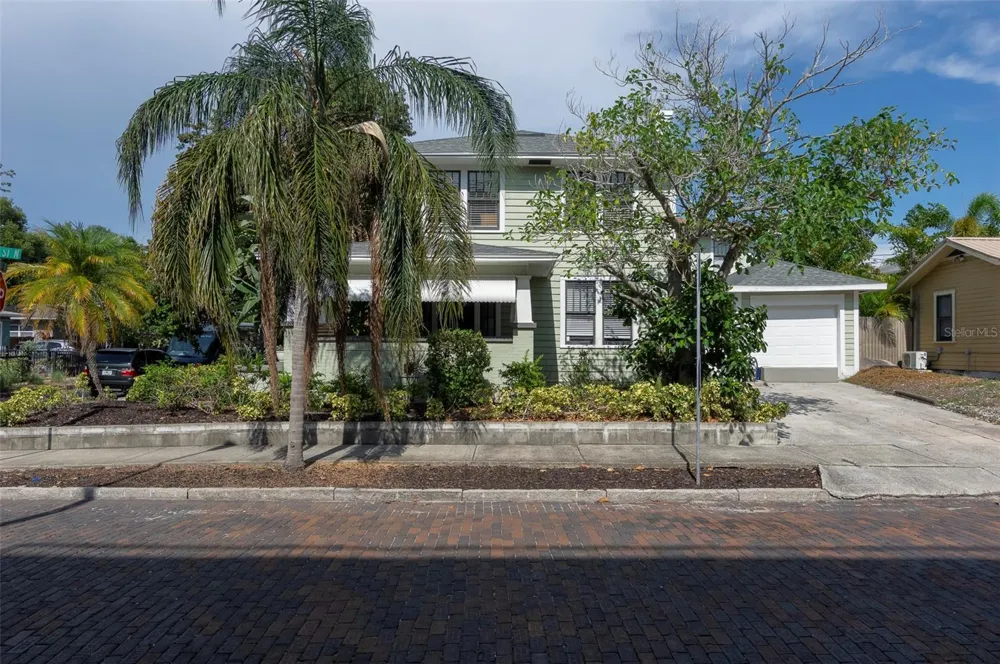 540 11TH AVENUE St Petersburg, FL 33701