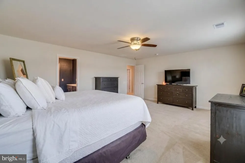 62 CHARTER GATE DRIVE Fredericksburg, VA 22406