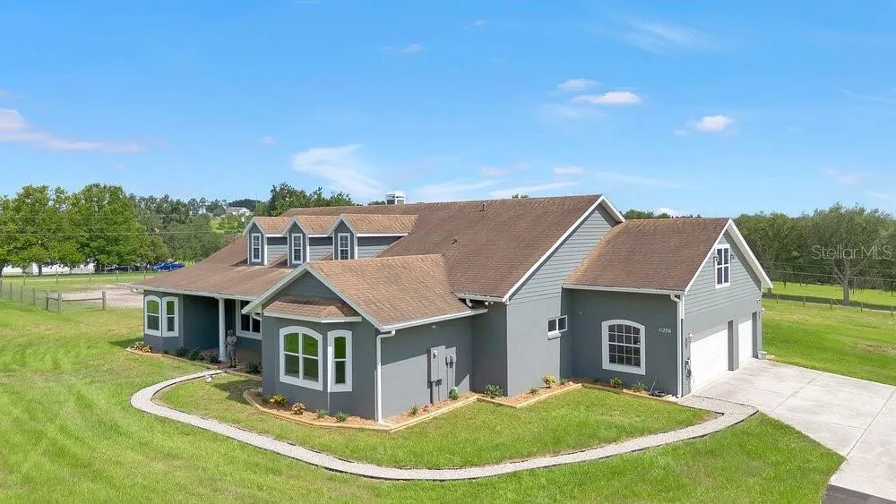 11206 HOWEY CROSS ROAD Clermont, FL 34715