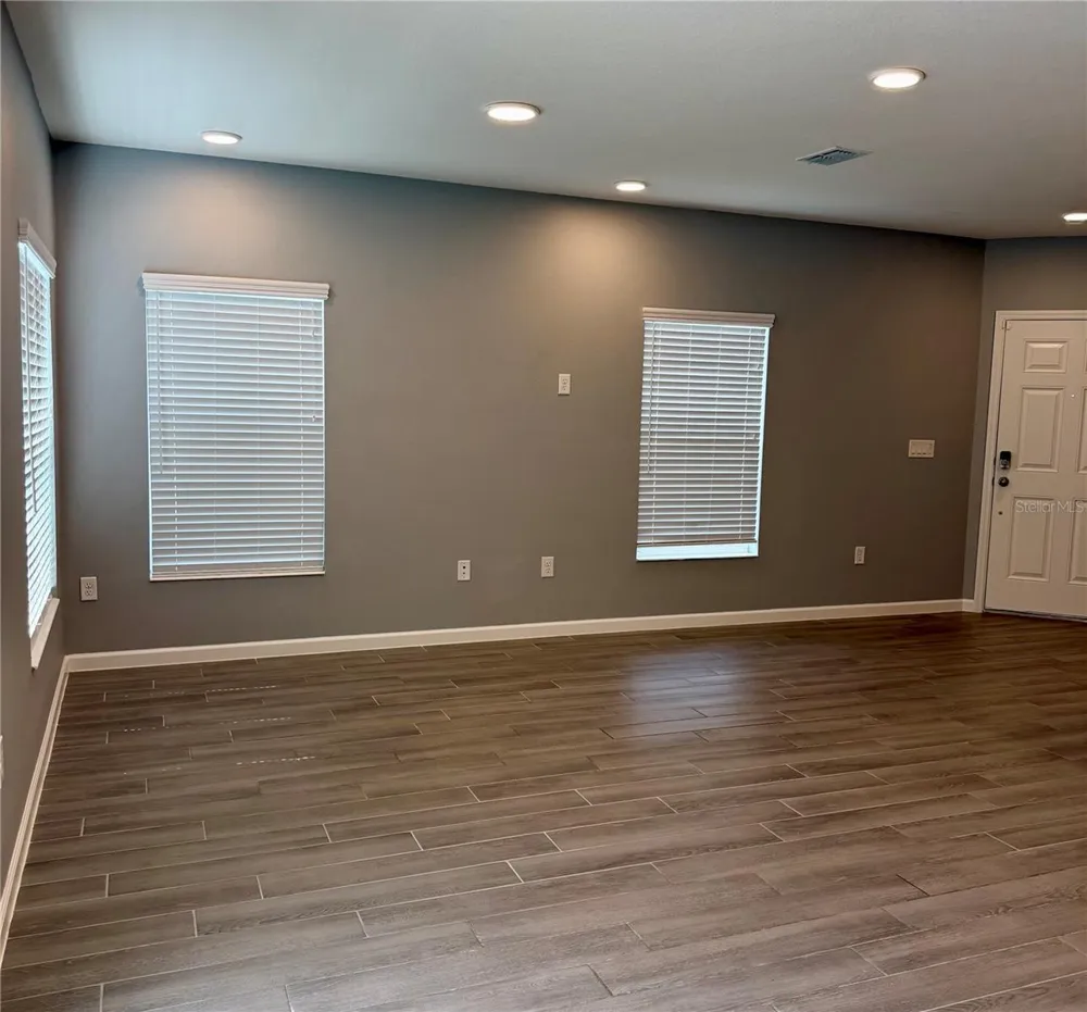 3095 PADDLEBOX POINT Oviedo, FL 32765