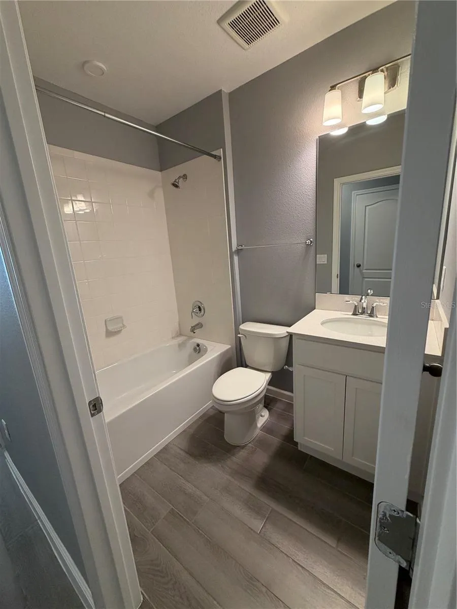 3095 PADDLEBOX POINT Oviedo, FL 32765