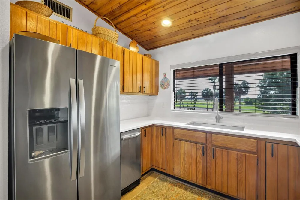 10202 VILLAGE DRIVE #22 Lake Wales, FL 33898