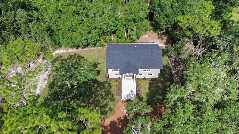 1530 DEERMOSS LANE Deland, FL 32720
