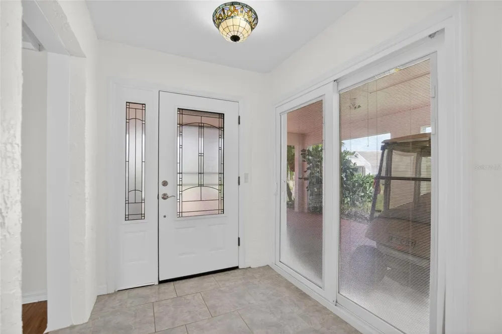 213 GLENELLEN PLACE Sun City Center, FL 33573