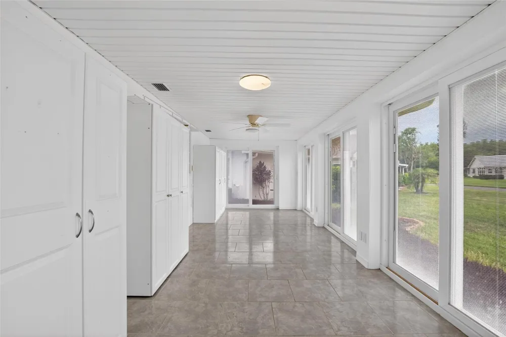 213 GLENELLEN PLACE Sun City Center, FL 33573