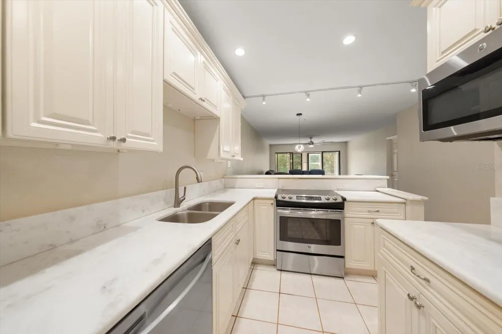 1750 BELLEAIR FOREST DRIVE #B8 Belleair, FL 33756
