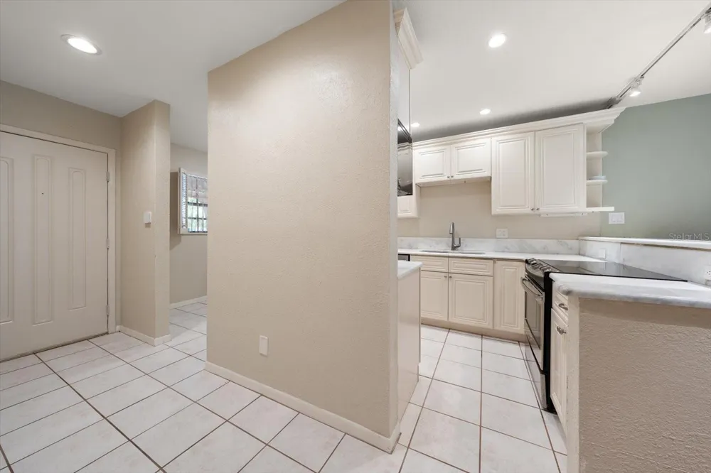 1750 BELLEAIR FOREST DRIVE #B8 Belleair, FL 33756