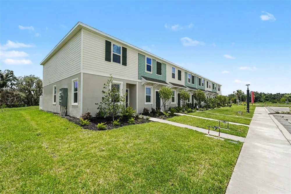 13207 FORGE AVENUE Parrish, FL 34219