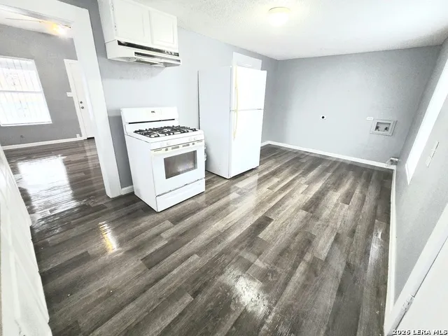 118 FUENTE ALY San Antonio, TX 78210