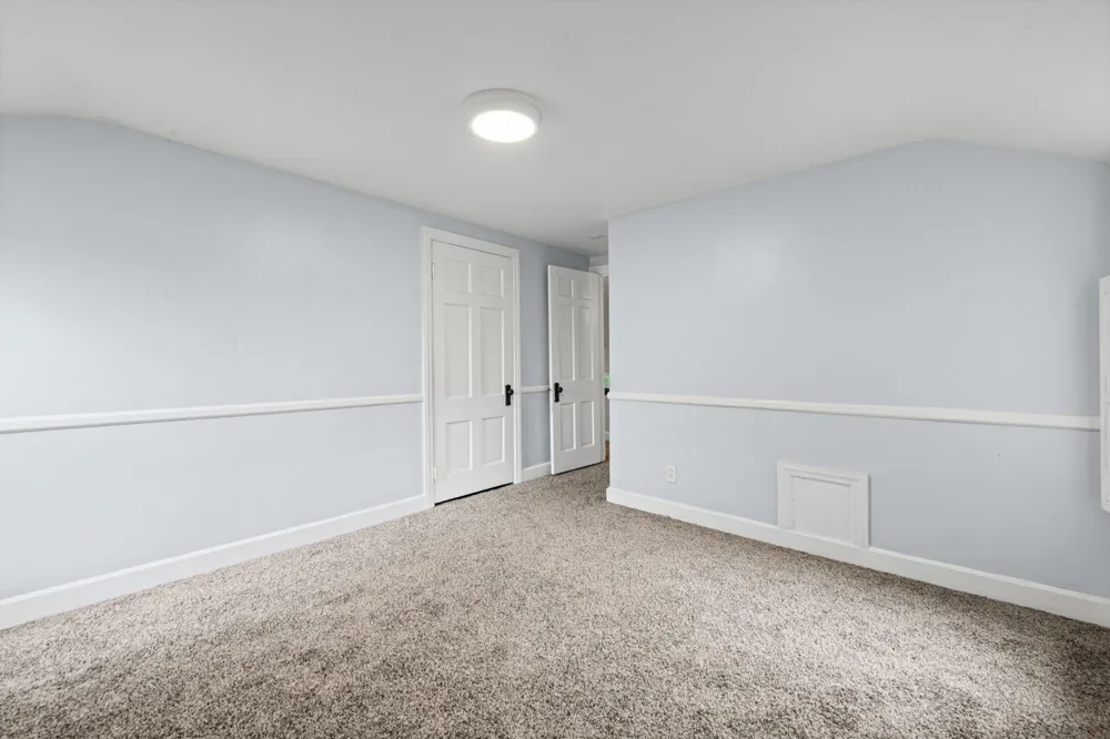 6953 Mayburn Street Dearborn Heights, MI 48127