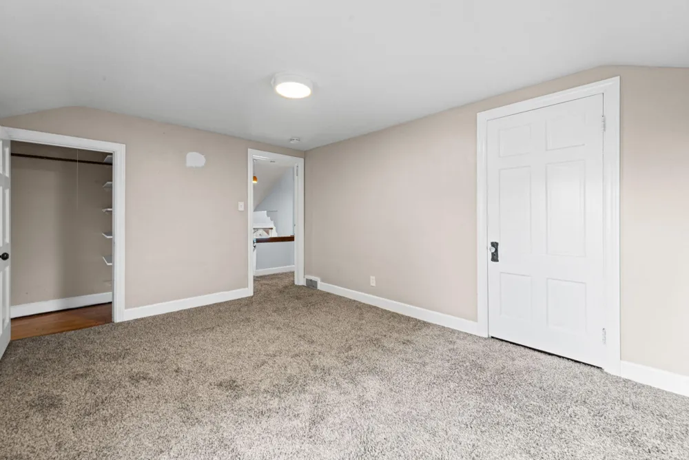 6953 Mayburn Street Dearborn Heights, MI 48127