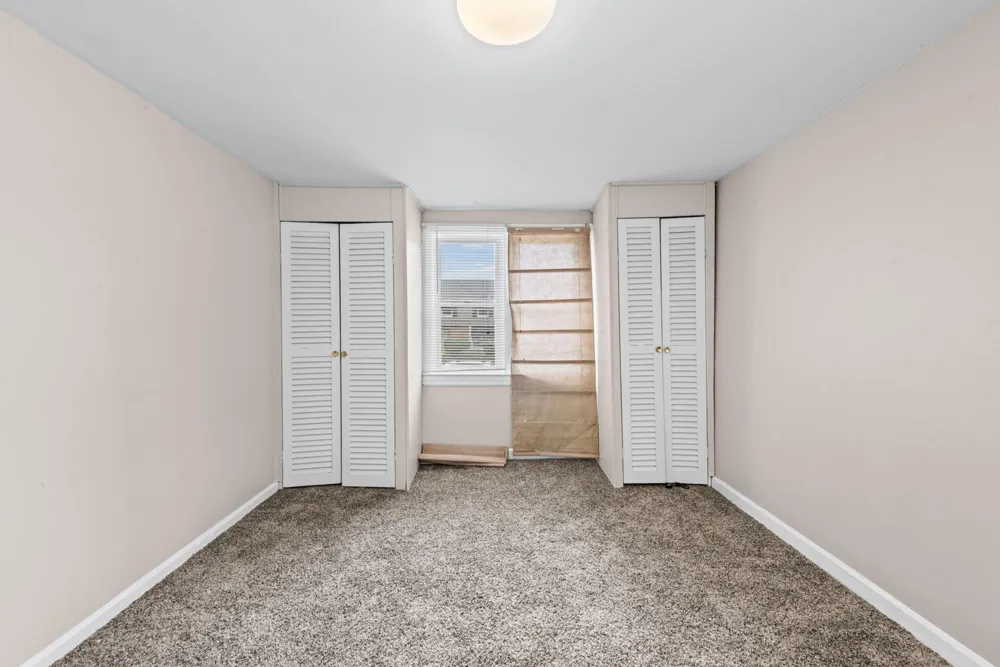 6953 Mayburn Street Dearborn Heights, MI 48127