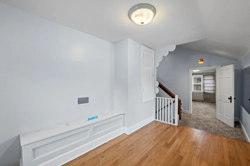 6953 Mayburn Street Dearborn Heights, MI 48127