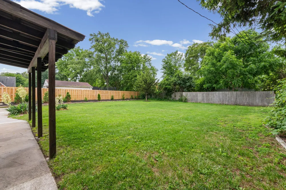 6953 Mayburn Street Dearborn Heights, MI 48127