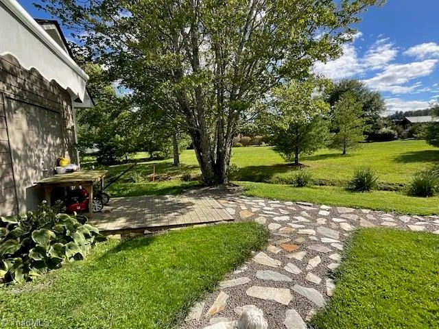 2330 Edmonds Road #46 Galax, VA 24333