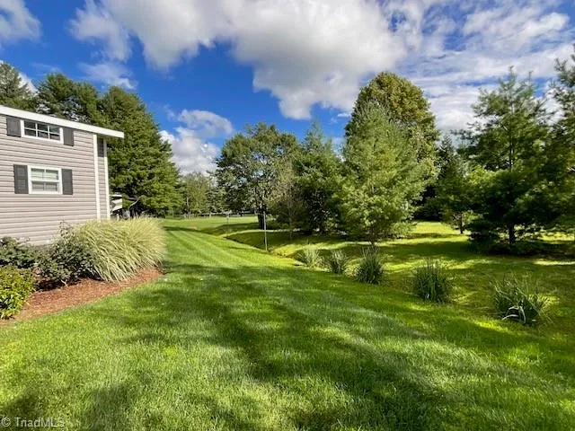 2330 Edmonds Road #46 Galax, VA 24333