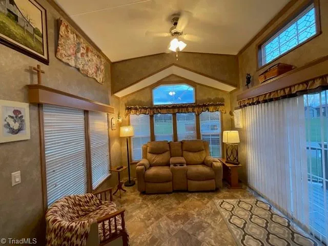 2330 Edmonds Road #46 Galax, VA 24333