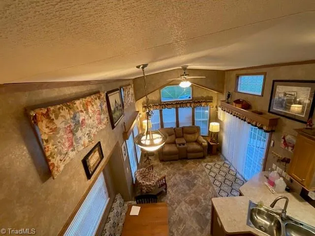 2330 Edmonds Road #46 Galax, VA 24333