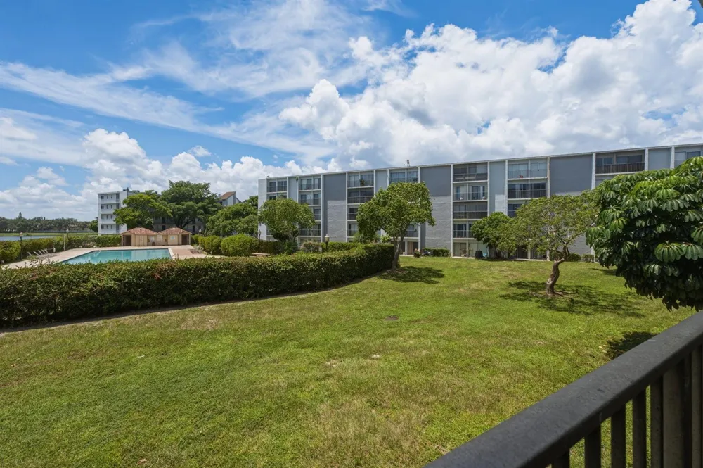 8620 Sherman Circle #204 Miramar, FL 33025