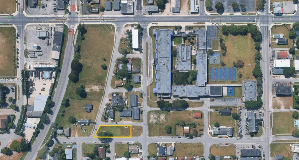 321 SW 6 street Homestead, FL 33030