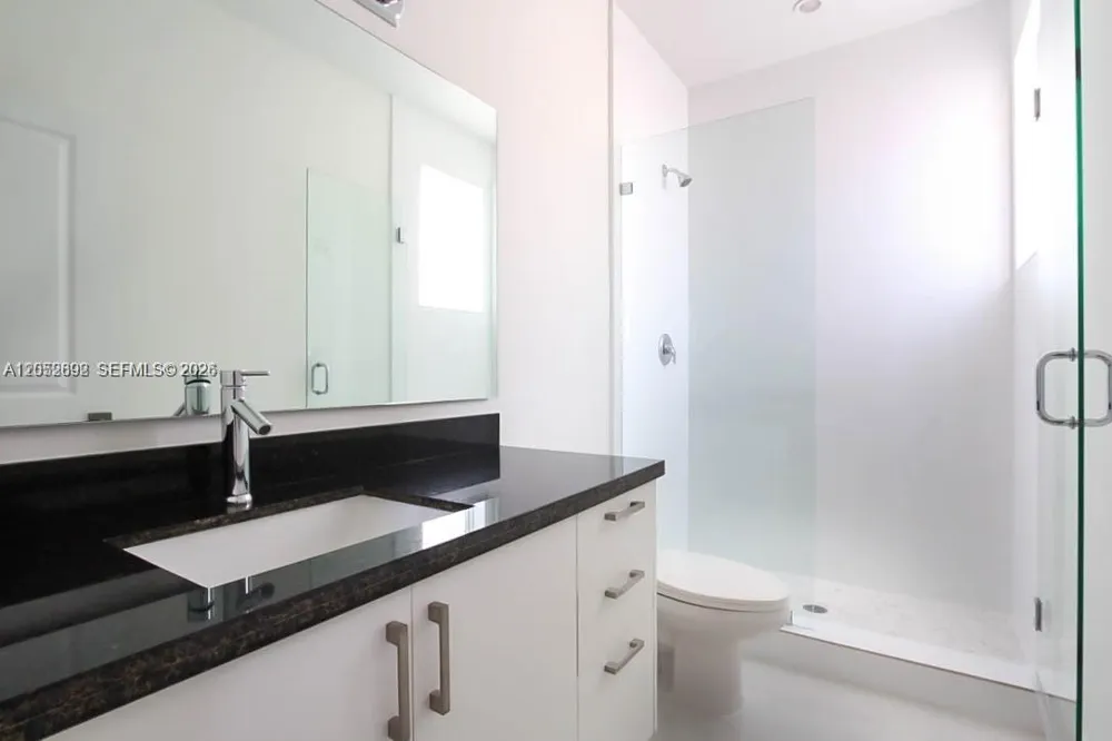 15631 SW 11th Ter Miami, FL 33194