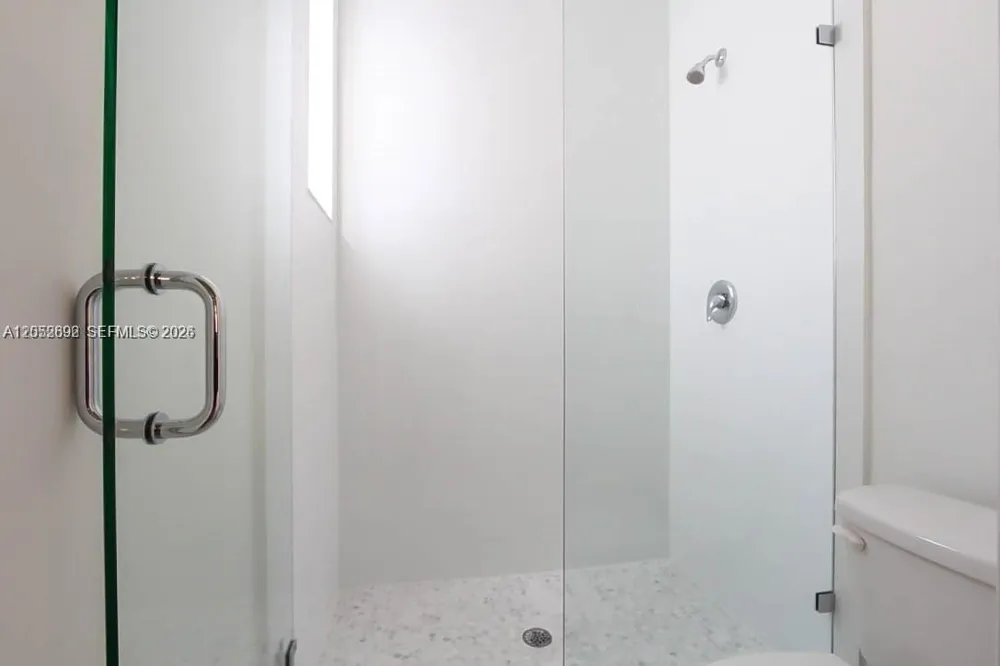 15631 SW 11th Ter Miami, FL 33194