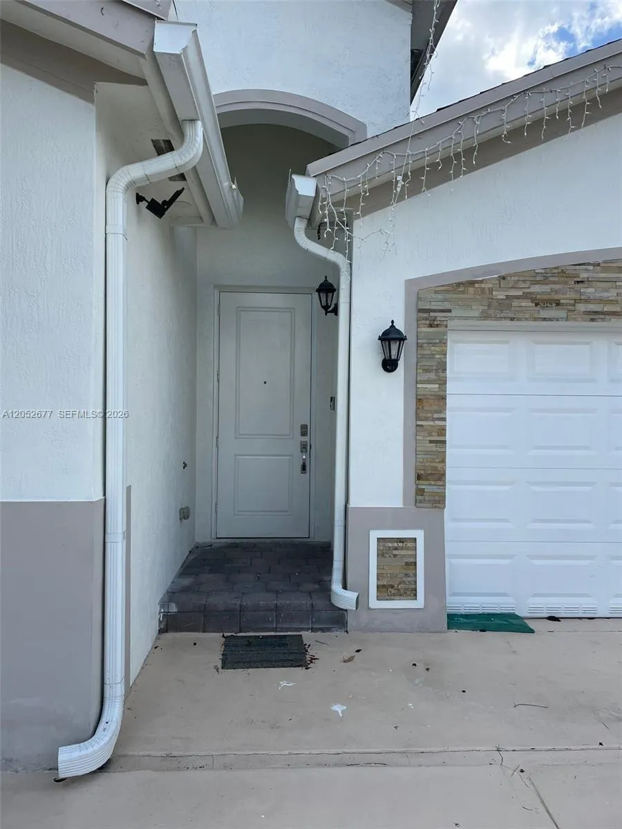 Address Not Shown Homestead, FL 33032