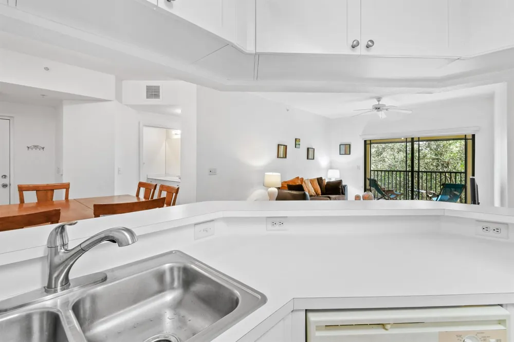 2727 Anzio Court #307 Palm Beach Gardens, FL 33410