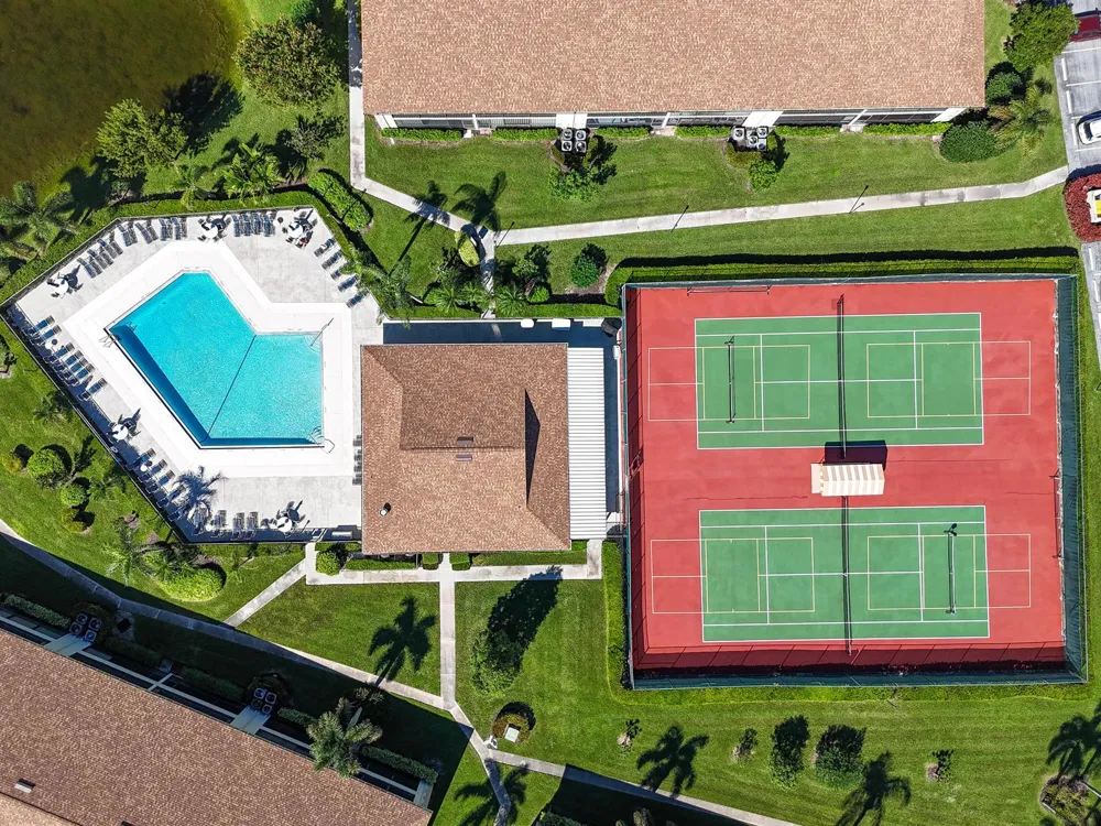 2727 Anzio Court #307 Palm Beach Gardens, FL 33410