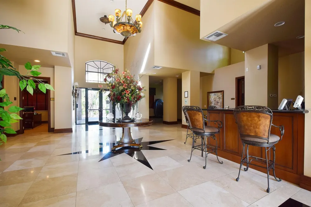 2727 Anzio Court #307 Palm Beach Gardens, FL 33410