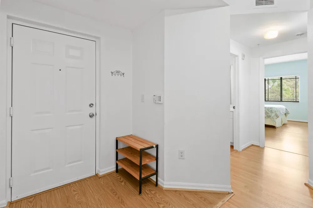 2727 Anzio Court #307 Palm Beach Gardens, FL 33410
