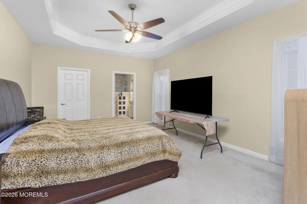 5 Tommys Meadow Pemberton, NJ 08068