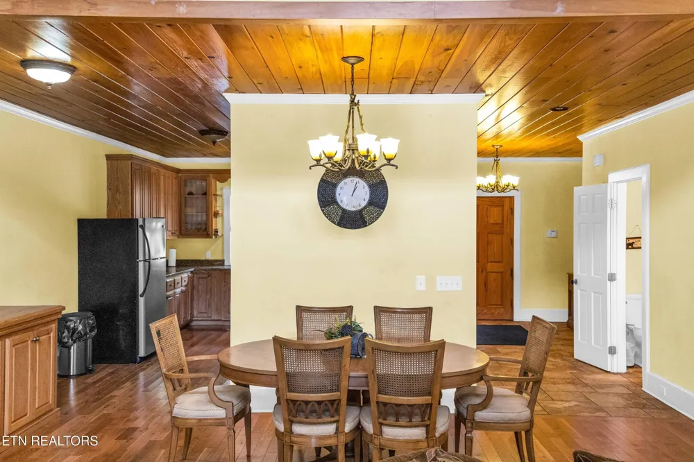 128 Rafter Rd Tellico Plains, TN 37385