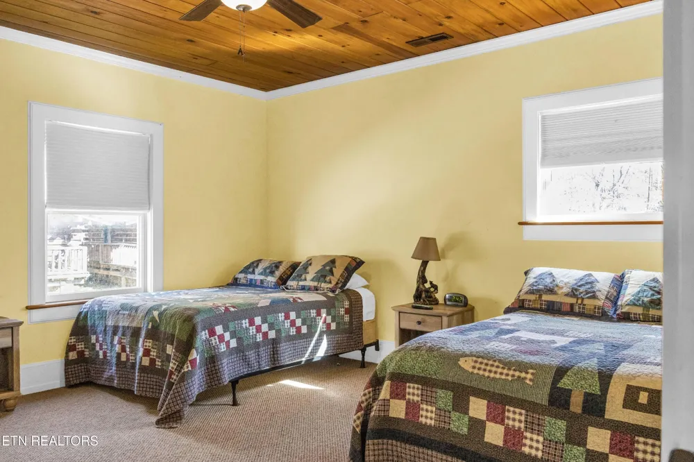 128 Rafter Rd Tellico Plains, TN 37385
