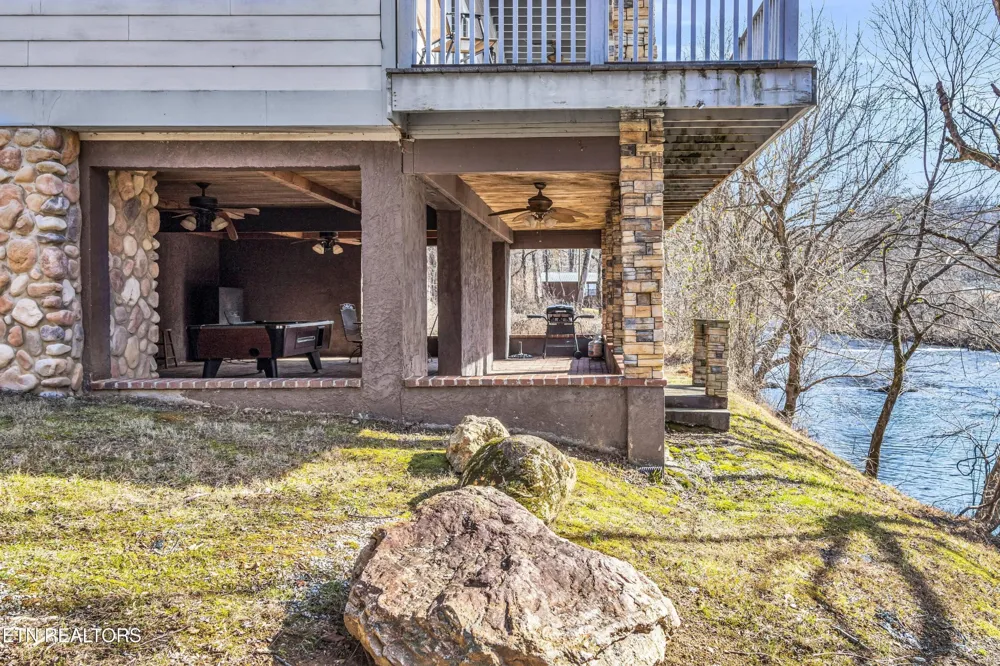 128 Rafter Rd Tellico Plains, TN 37385