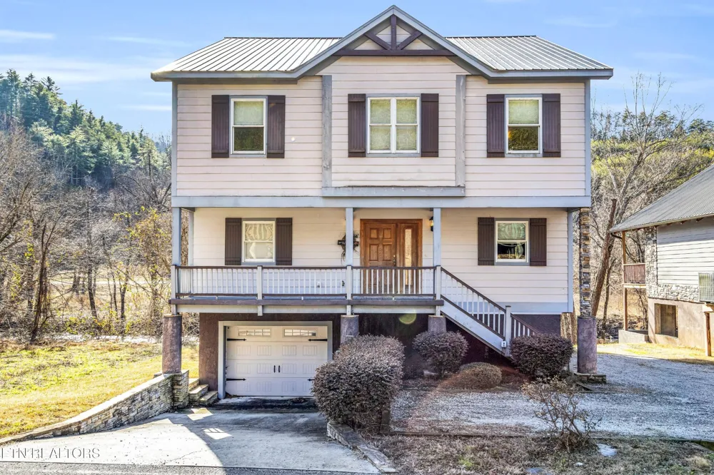 128 Rafter Rd Tellico Plains, TN 37385