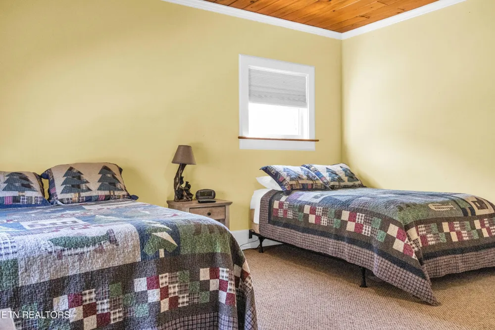 128 Rafter Rd Tellico Plains, TN 37385