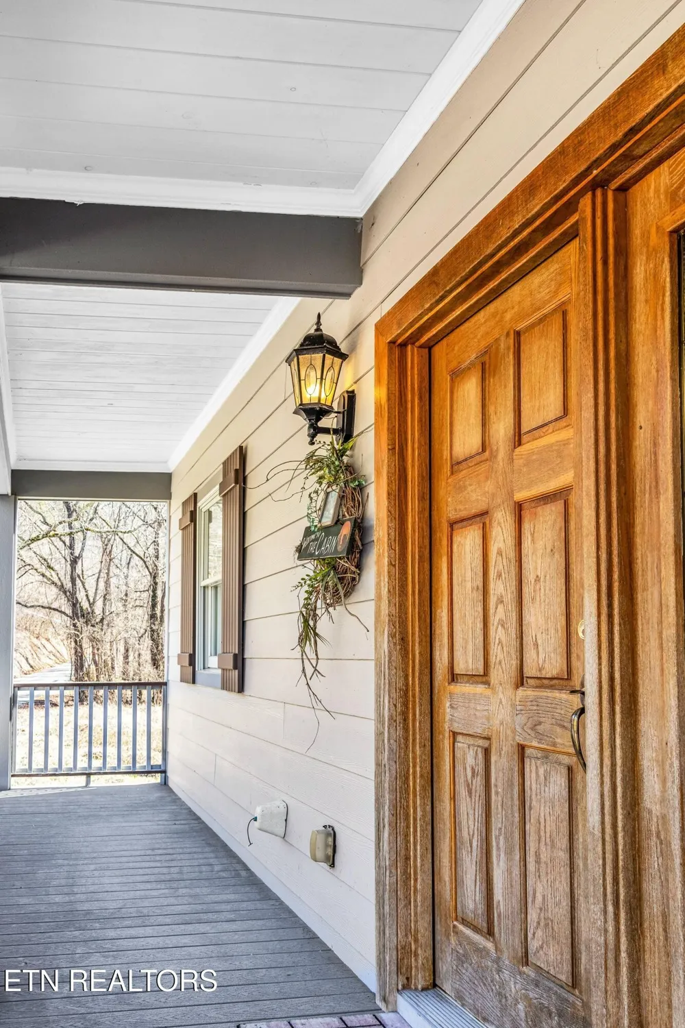 128 Rafter Rd Tellico Plains, TN 37385